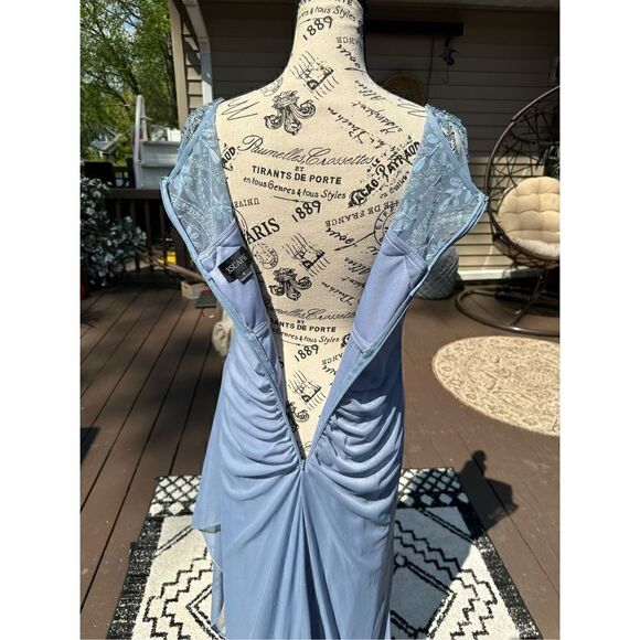 “Paisley “ beaded, mesh gown, ￼by XScape Babyblue stunning !!! size 8. Over $200 - Picture 7 of 16